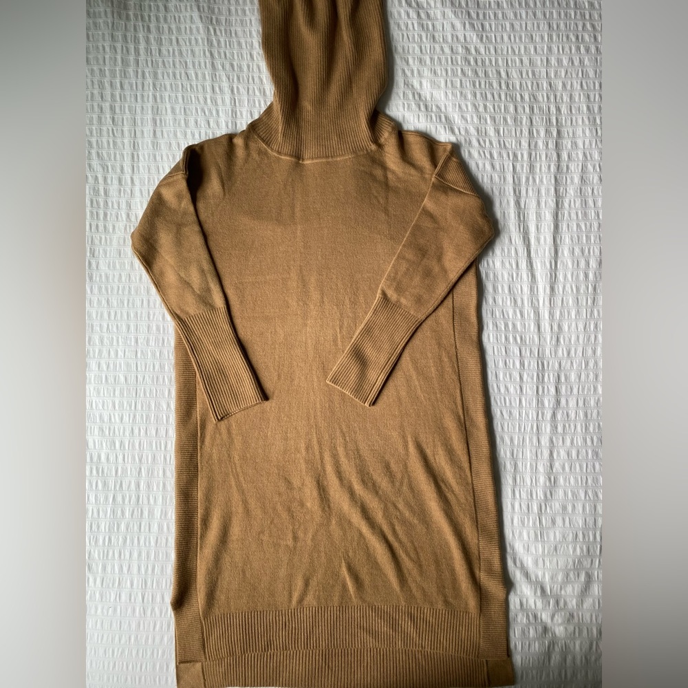 Cowl neck sweater dress Women’s size small